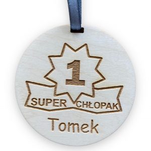 Medal drewniany dla niego na Dzień chłopaka "Super chłopak"