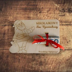 Mikołajkowy bon upominkowy drewniany grawerowany Mikołaj voucher