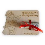 Mikołajkowy bon upominkowy drewniany grawerowany Mikołaj voucher_1