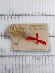 Urodzinowy bon upominkowy drewniany grawerowany Kwiaty voucher_1