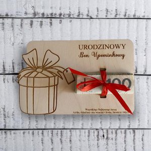 Urodzinowy bon upominkowy drewniany grawerowany Prezent voucher